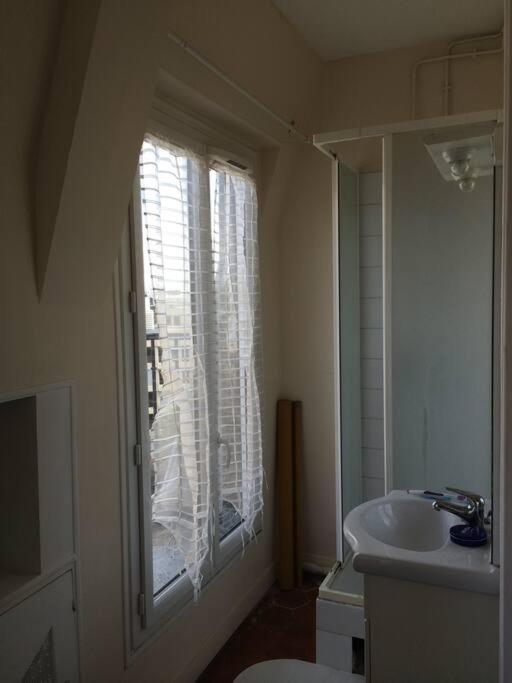 Double or Twin Room Side Sea View